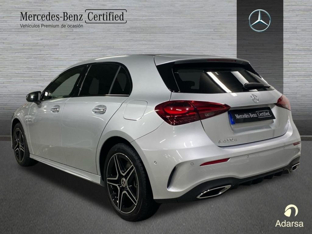 MERCEDES-BENZ Clase A 250 e Compacto en Adarsa Oviedo - Foto 4