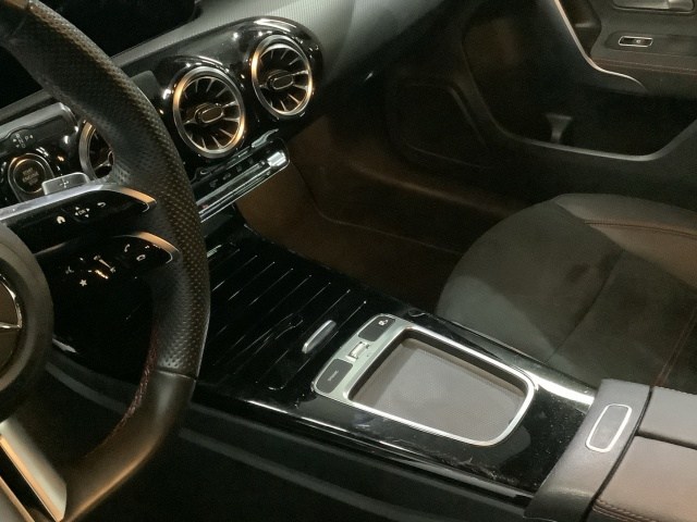 MERCEDES-BENZ Clase A 250 e Compacto en Adarsa Oviedo - Foto 17