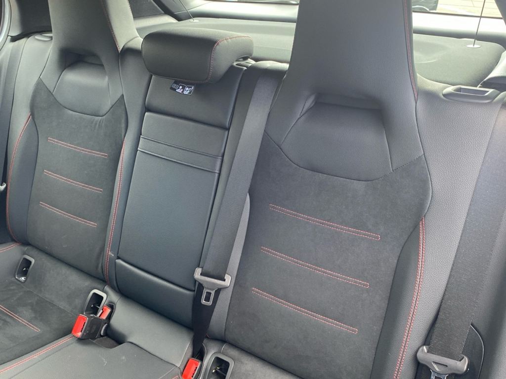 MERCEDES-BENZ Clase A 250 e Compacto en Adarsa Oviedo - Foto 11