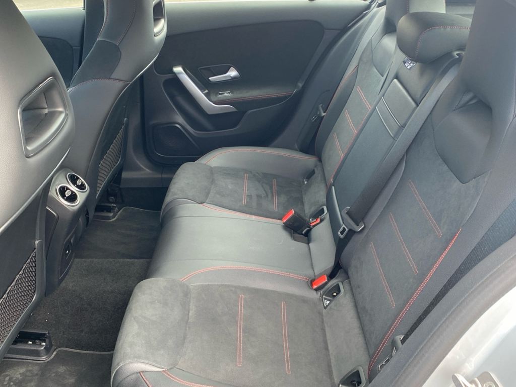 MERCEDES-BENZ Clase A 250 e Compacto en Adarsa Oviedo - Foto 12
