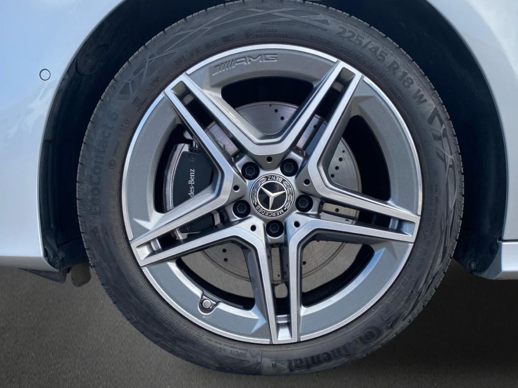 MERCEDES-BENZ Clase A 250 e Compacto en Adarsa Oviedo - Foto 5