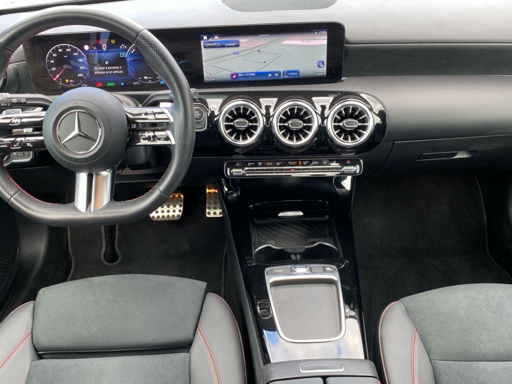 MERCEDES-BENZ Clase A 250 e Compacto en Adarsa Oviedo - Foto 8