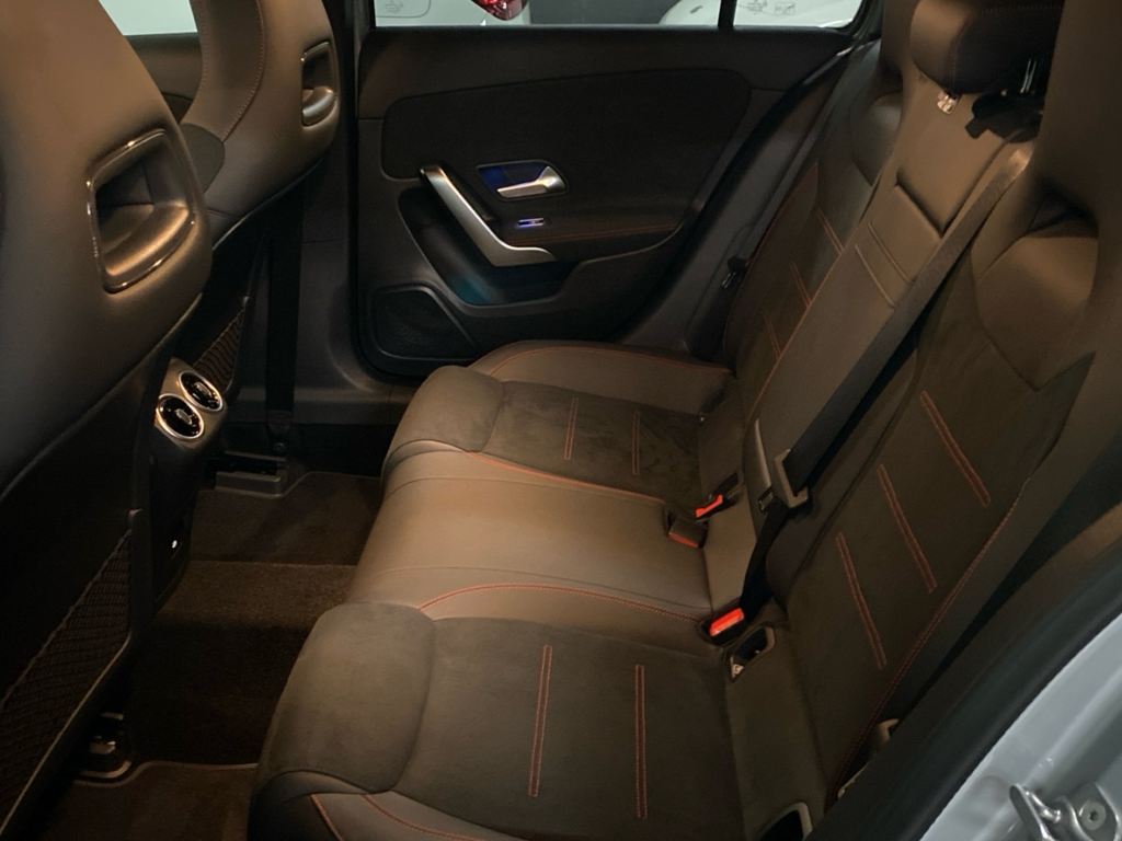 MERCEDES-BENZ Clase A 250 e Compacto en Adarsa Oviedo - Foto 12