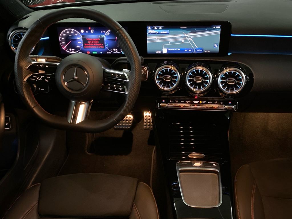 MERCEDES-BENZ Clase A 250 e Compacto en Adarsa Oviedo - Foto 8