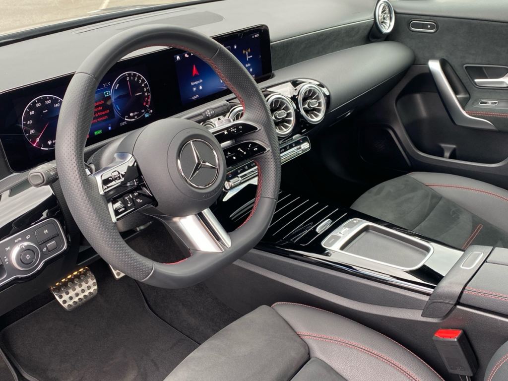 MERCEDES-BENZ Clase A 250 e en Adarsa Oviedo - Foto 6