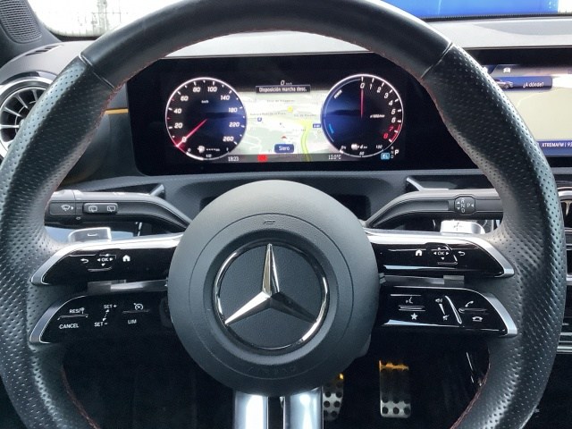 MERCEDES-BENZ Clase A 250 e Compacto en Adarsa Oviedo - Foto 9
