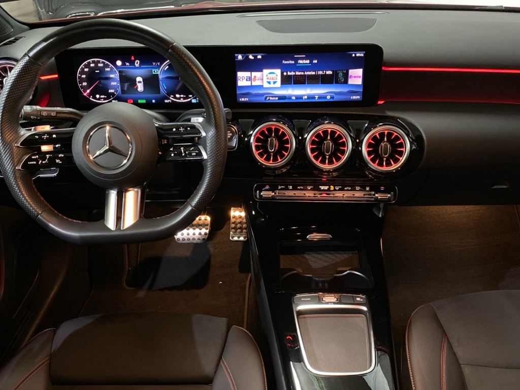 MERCEDES-BENZ Clase A 250 e Compacto en Adarsa Oviedo - Foto 8