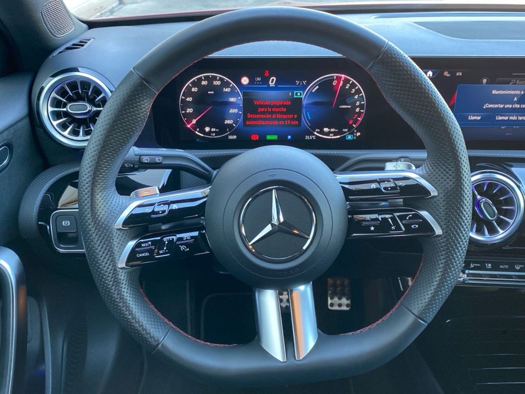 MERCEDES-BENZ Clase A 250 e en Adarsa Oviedo - Foto 9