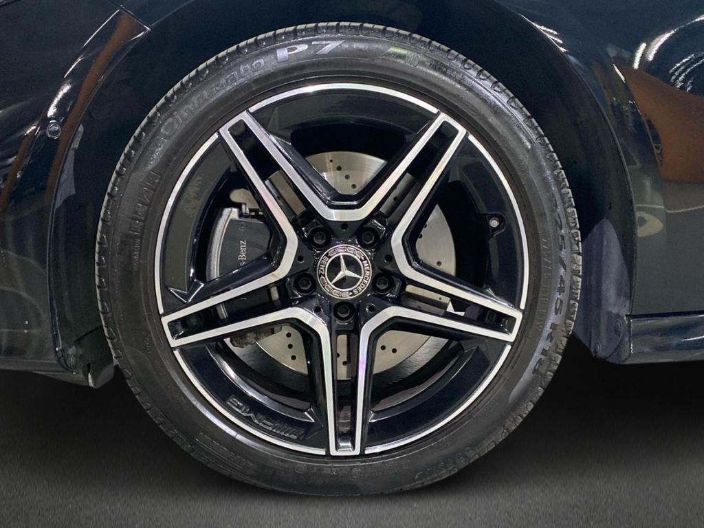 MERCEDES-BENZ Clase A 250 e AMG Line (EURO 6e) en Adarsa Oviedo - Foto 5
