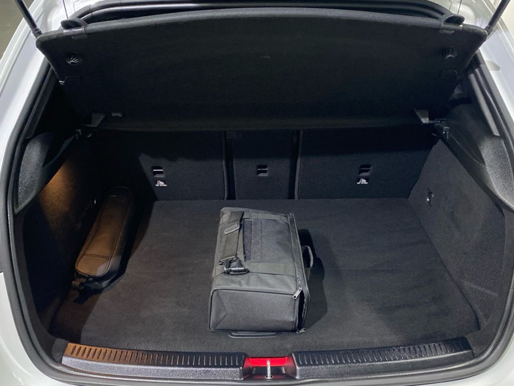 MERCEDES-BENZ Clase A 250 e AMG Line (EURO 6d) en Adarsa Oviedo - Foto 14