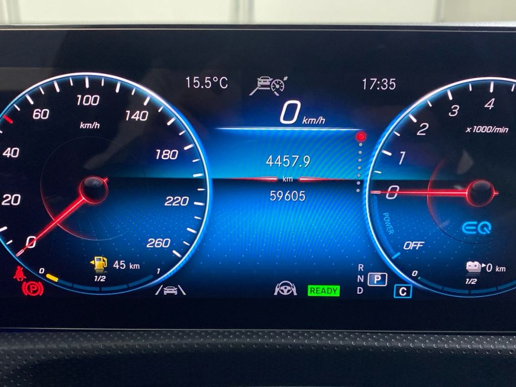 MERCEDES-BENZ Clase A 250 e AMG Line (EURO 6d) en Adarsa Oviedo - Foto 17