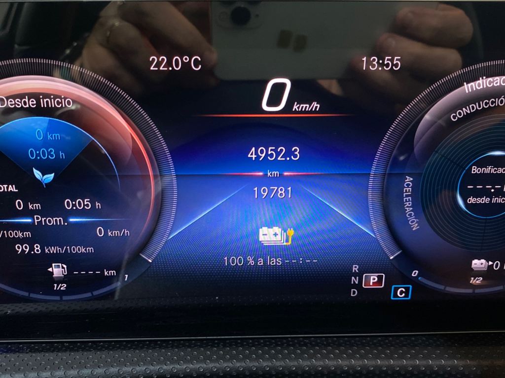MERCEDES-BENZ Clase A 250 e AMG Line (EURO 6d) en Adarsa Oviedo - Foto 18