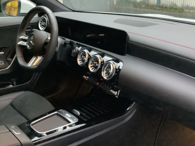 MERCEDES-BENZ Clase CLA 250 e Coupé en Adarsa Oviedo - Foto 12