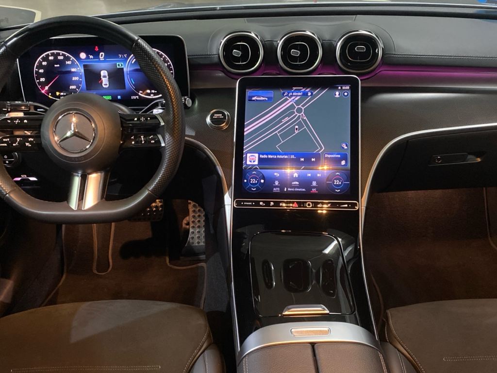 MERCEDES-BENZ Clase C 300 d e Berlina en Adarsa Oviedo - Foto 8