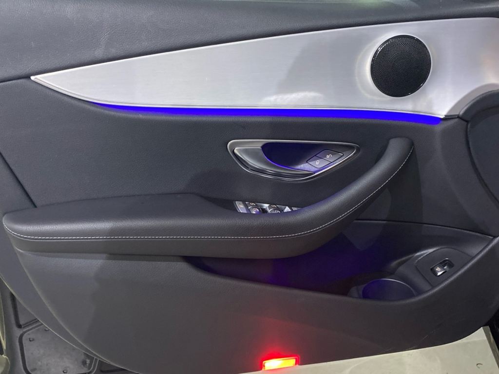 MERCEDES-BENZ Clase E 200 Estate Avantgarde (EURO 6d) en Adarsa Oviedo - Foto 19