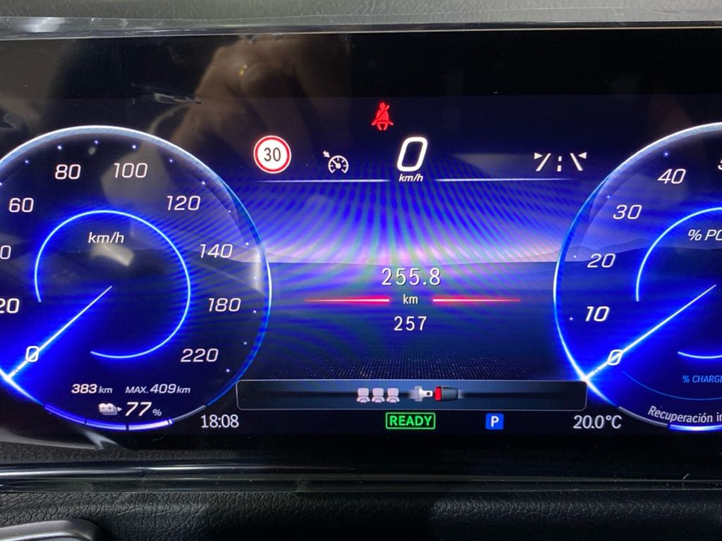 MERCEDES-BENZ EQB 250+ + AMG Line en Adarsa Oviedo - Foto 17
