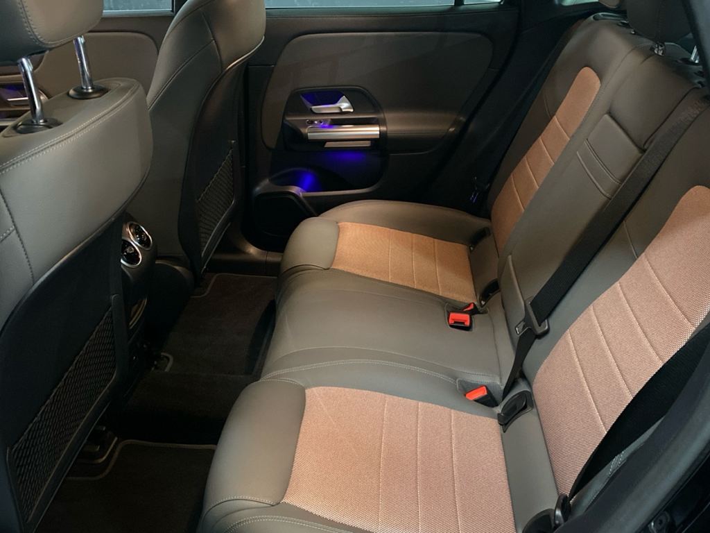 MERCEDES-BENZ EQA 250 Electric Art en Adarsa Oviedo - Foto 12