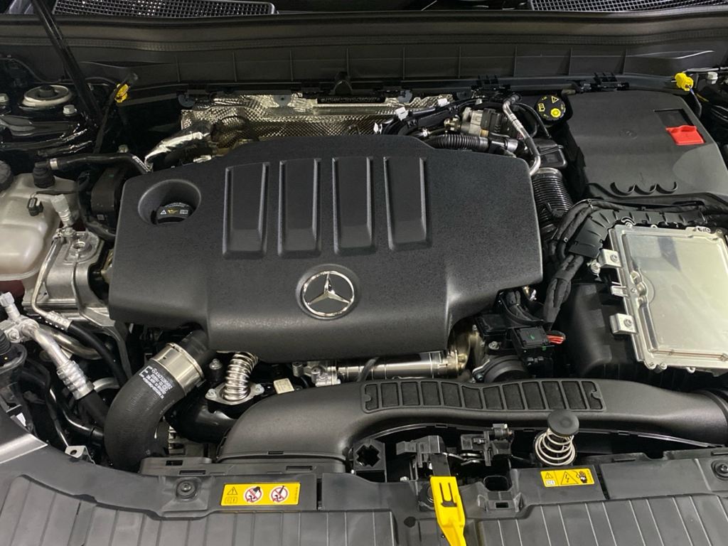 MERCEDES-BENZ Clase GLB 200 d en Adarsa Oviedo - Foto 17