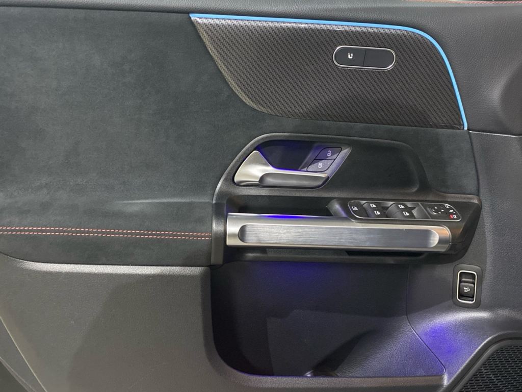 MERCEDES-BENZ Clase GLB 200 d en Adarsa Oviedo - Foto 20