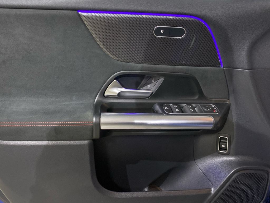 MERCEDES-BENZ Clase GLA 200 en Adarsa Oviedo - Foto 17