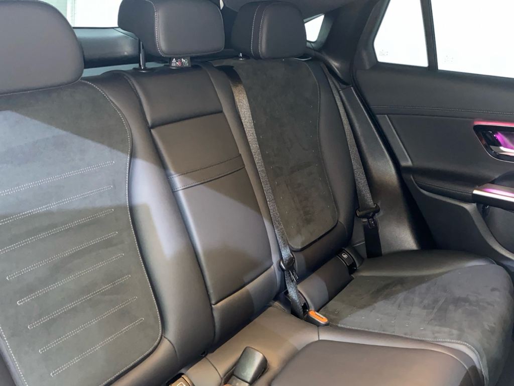 MERCEDES-BENZ Clase GLC 300 de 4Matic AMG Line en Adarsa Oviedo - Foto 13