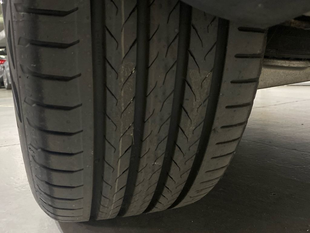 MERCEDES-BENZ Clase GLC 300 de 4Matic AMG Line en Adarsa Oviedo - Foto 19