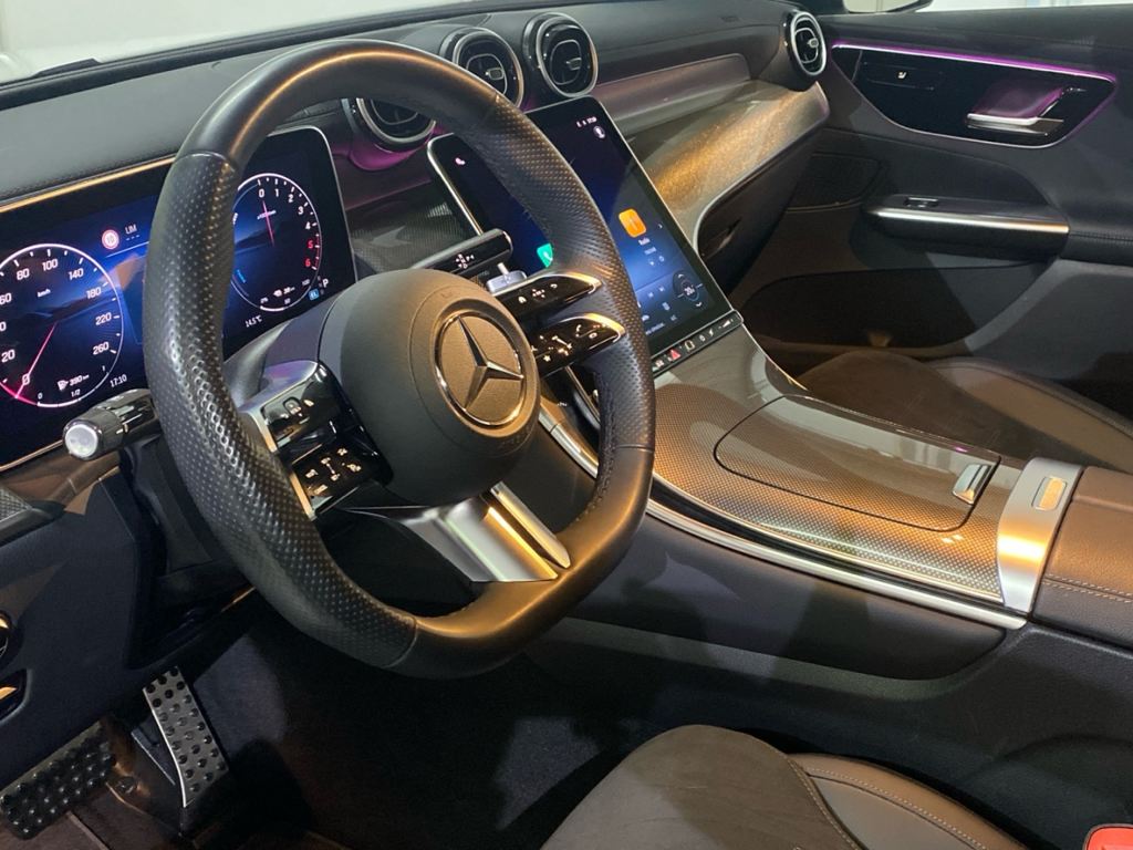MERCEDES-BENZ Clase GLC 300 de 4Matic AMG Line en Adarsa Oviedo - Foto 6