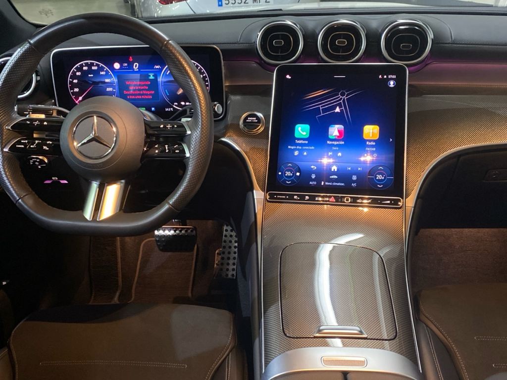 MERCEDES-BENZ Clase GLC 300 de 4Matic AMG Line en Adarsa Oviedo - Foto 8