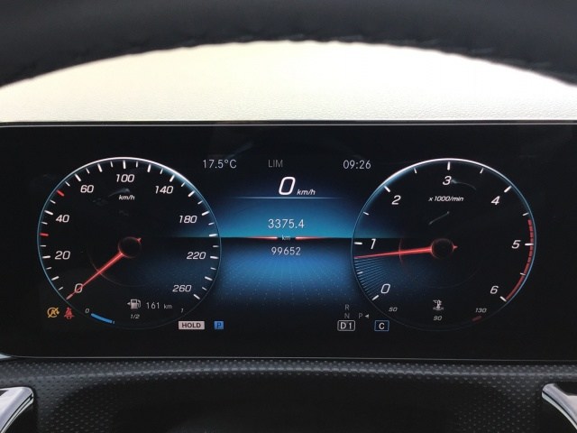 MERCEDES-BENZ Clase A 180 d AMG Line (EURO 6d) en Adarsa Ponferrada - Foto 12