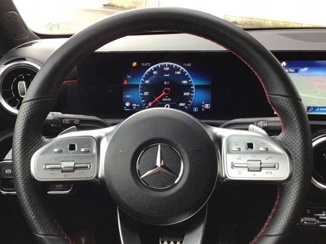 MERCEDES-BENZ Clase A 180 AMG Line (EURO 6d-TEMP) en Adarsa Ponferrada - Foto 9