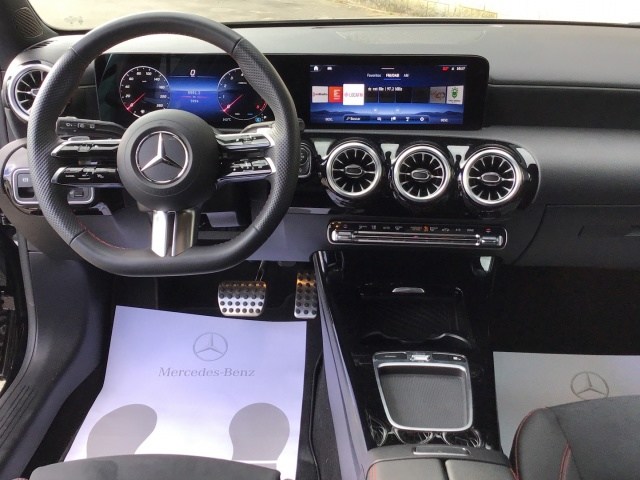 MERCEDES-BENZ Clase A 180 Compacto en Adarsa Ponferrada - Foto 8