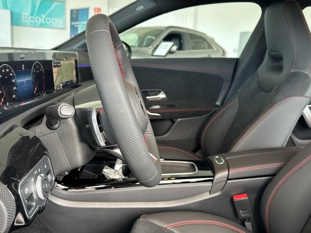MERCEDES-BENZ Clase CLA 200 d Coupé en Adarsa Ponferrada - Foto 7