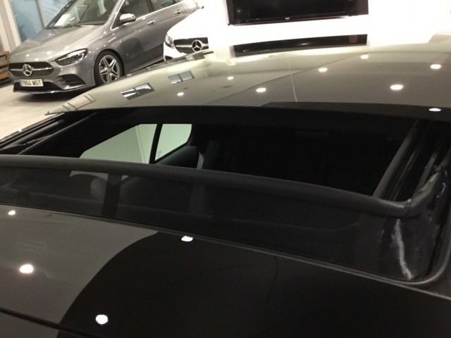 MERCEDES-BENZ Clase E 220 d berlina en Adarsa Ponferrada - Foto 14