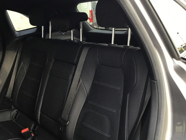 MERCEDES-BENZ EQA 300 4Matic AMG Line en Adarsa Ponferrada - Foto 11