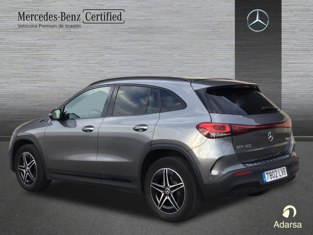 MERCEDES-BENZ EQA 300 4Matic AMG Line en Adarsa Ponferrada - Foto 4