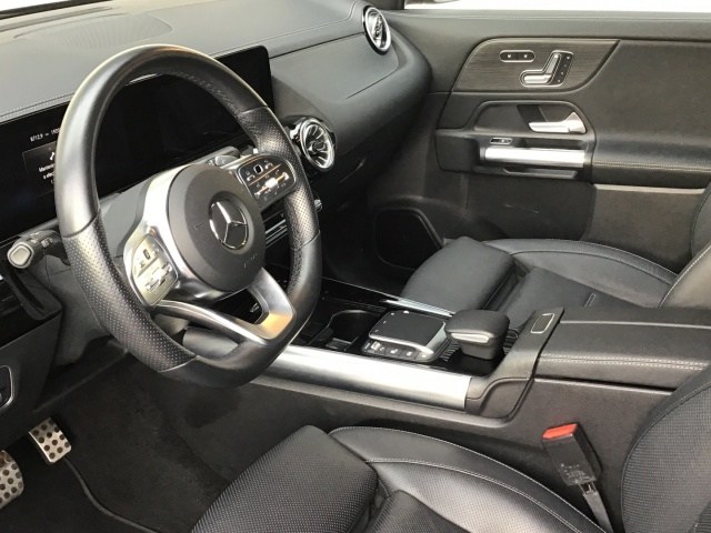 MERCEDES-BENZ EQA 300 4Matic AMG Line en Adarsa Ponferrada - Foto 6
