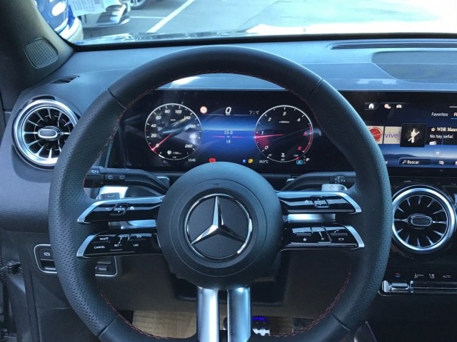 MERCEDES-BENZ Clase GLB 200 d en Adarsa Ponferrada - Foto 9