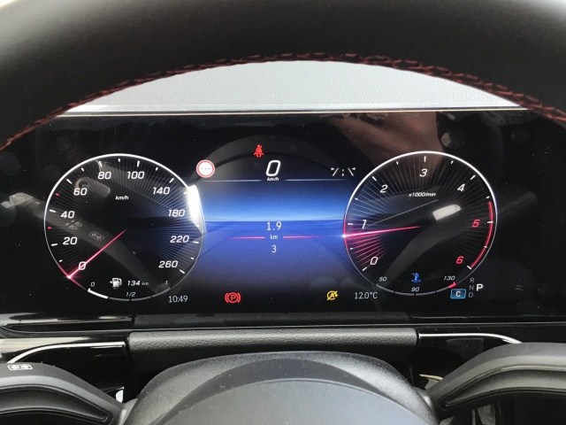 MERCEDES-BENZ Clase GLA 200 d en Adarsa Ponferrada - Foto 15