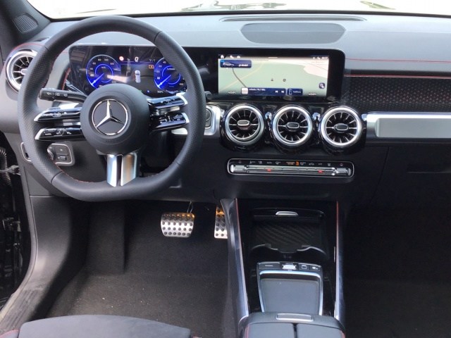 MERCEDES-BENZ EQB EQB 250+ en Adarsa Ponferrada - Foto 8