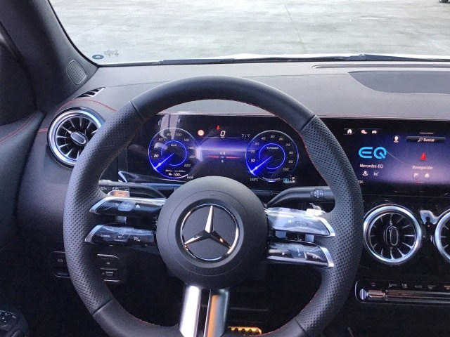 MERCEDES-BENZ EQA 250+ AMG Night EDITION en Adarsa Ponferrada - Foto 5