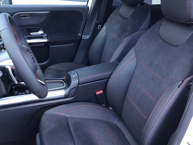 MERCEDES-BENZ EQA 250+ AMG Night EDITION en Adarsa Ponferrada - Foto 8