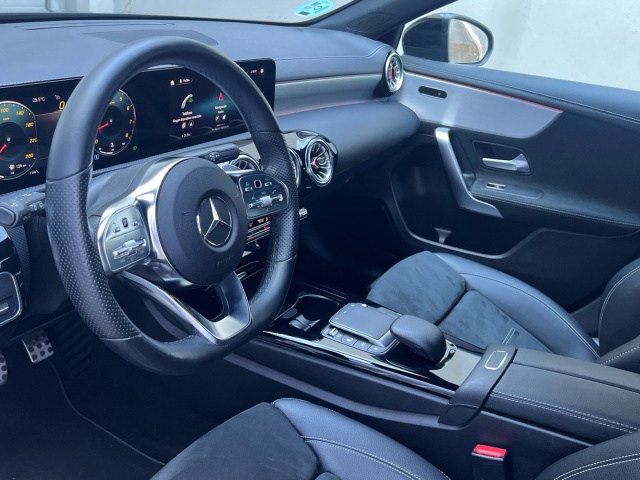 MERCEDES-BENZ Clase A 180 en Adarsa Sur - Foto 6