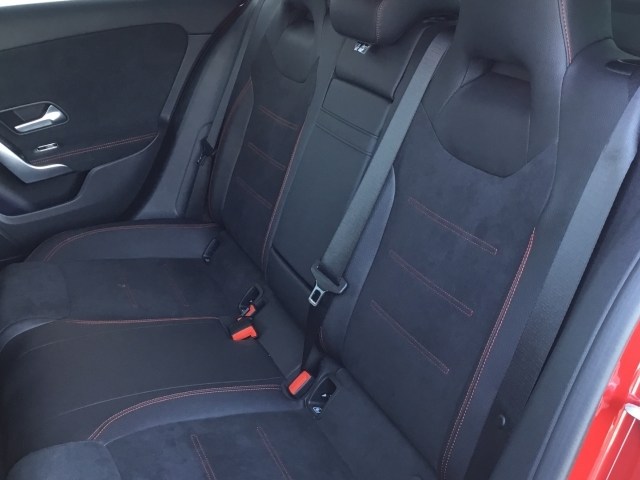 MERCEDES-BENZ Clase A 250 e en Adarsa Sur - Foto 11