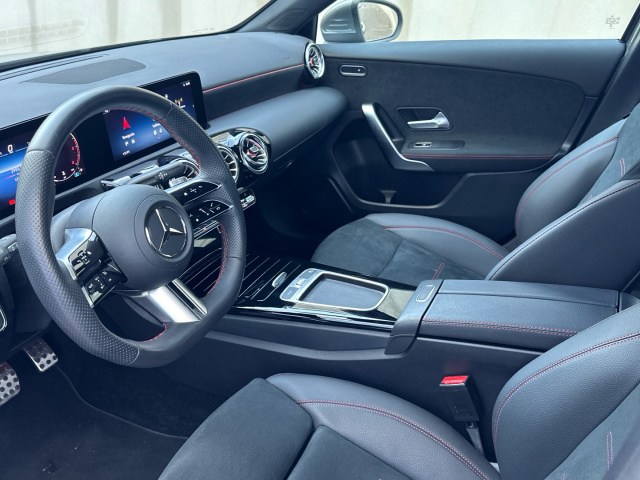 MERCEDES-BENZ Clase A 180 d en Adarsa Sur - Foto 6