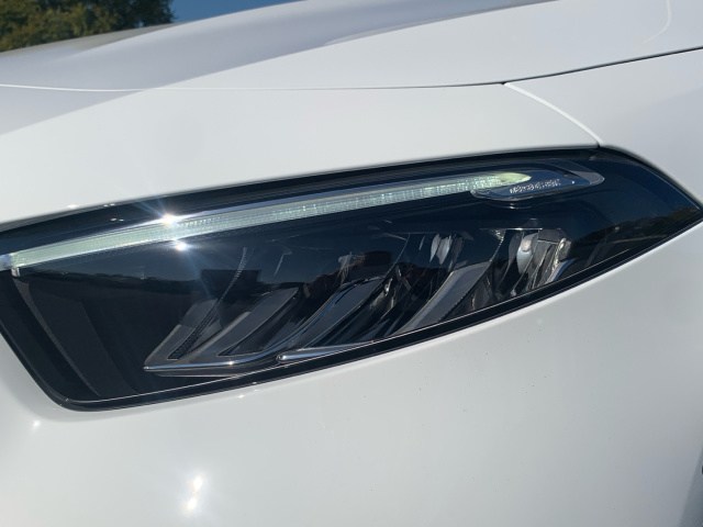 MERCEDES-BENZ Clase A 200 d Compacto en Adarsa Sur - Foto 15