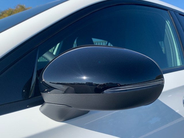 MERCEDES-BENZ Clase A 200 d Compacto en Adarsa Sur - Foto 16
