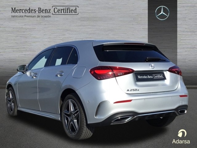 MERCEDES-BENZ Clase A 250 e Compacto en Adarsa Sur - Foto 4