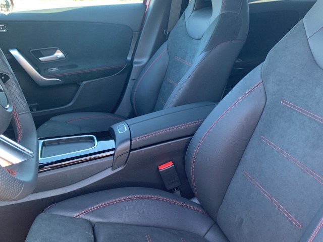 MERCEDES-BENZ Clase A 250 e Compacto en Adarsa Sur - Foto 7