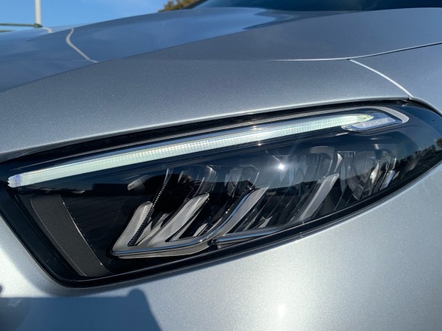 MERCEDES-BENZ Clase A 200 d Berlina en Adarsa Sur - Foto 15