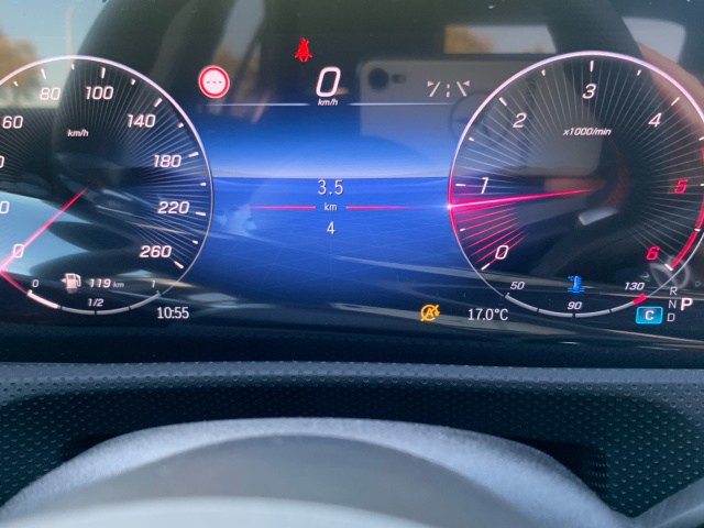 MERCEDES-BENZ Clase A 200 d Berlina en Adarsa Sur - Foto 17